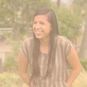 Meet your Posher, Alejandra